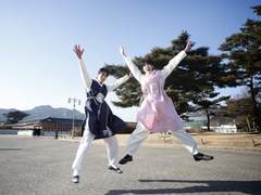 그들의 2세를 보고싶은 마음에.