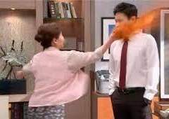 [친구] 친한 오빠와 엄마가 키배를 떴다.