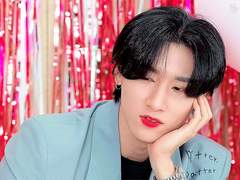 나의 사계절을 함께한 너에게.