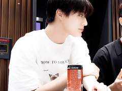 우리는 평화를 사랑해 A