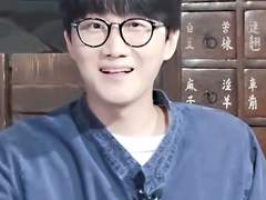 용진건강원 이용진 gif