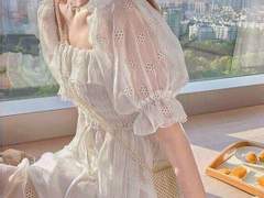 폴 모리아 곡을 듣는 여름...