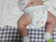 쉿! 지금 자고 있어요.