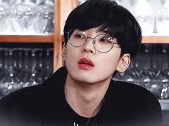 記憶の中はいつも夏の匂いがする