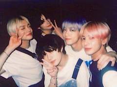 투바투 폴라로이드