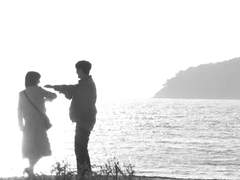 고래는 바다에서 숨을 쉬며 살아간다