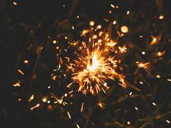 눈을 깜빡이는 것조차 아쉬울 만큼 너를 보고 있었어