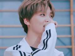 방에 모기가 있어 TALK