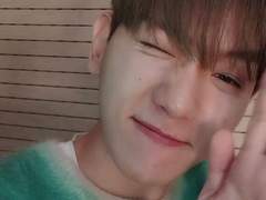 백현 빙의글 - 다마고치 talk +