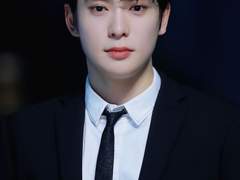 집착 쩌는 본부장님과 사내연애 下