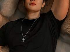 집착하는 센티넬들에게서 살아남기 上