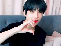 당신의 최애 커플 유튜버를 골라주세요!