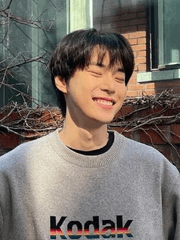 예대에는 정상이 없다