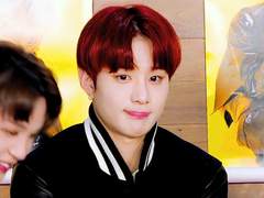 술 마시면 존나 앵기는 애