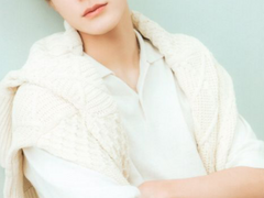 틈새로 반짝이는 03