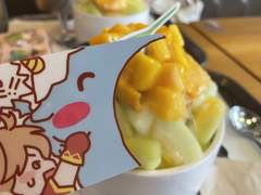 맛있게 먹는 미르 투명포카