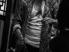 신(神)이 버린 신(身)