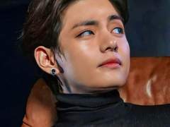 옆집에 살던 아저씨 좋아했는데 윗집에 사는 아저씨로 바뀜