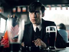 도와주십쇼 철천지 원수에게 집을 뺏겼습니다