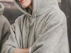 유부녀 김여주와 연예인 이제노 完