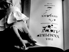 그대는 모르는 채로.