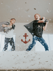 야! 사고 그만 좀 쳐!!!