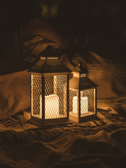 [밤을 기다리는 검]