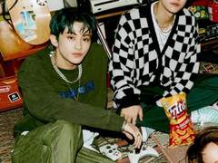 제가 갑자기 연재 중단된 웹툰 안으로 들어갔다니까요? 15