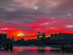 적진을 향해 걷는 보병