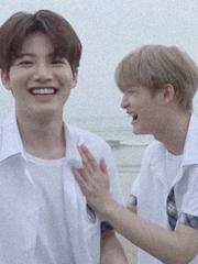 파도 치는 여름