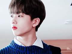 연하 집착남 박지성이 보고싶어서 씀