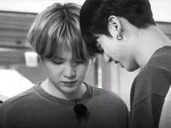 [ 국슙 ] 철없던 우리의 봄은 ,