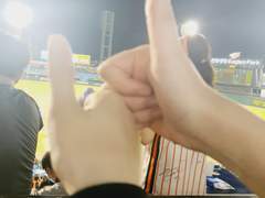 이팍에 1만4천원 내고 14만원 뽕뽑고 온 직관일기