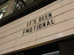 마스크인지 페이스인지 모르겠지?