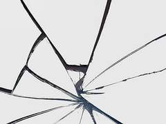 夏凪 椿 (나츠나기 츠바키)