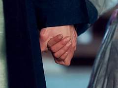 절대 놓을 수 없는 (1)