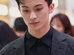 무도회에서 만날 덤스트랭 고르기