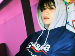 고릴라가 사는지 궁금해서 쪽지 남깁니다 TALK 1