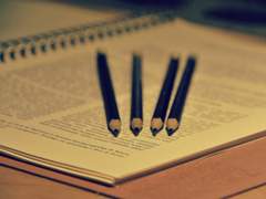 사각사각... ... ...