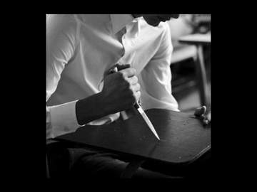 · – – / · · – / · · – · / – – · / ·