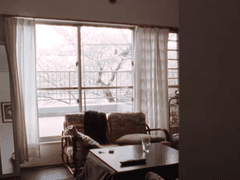 사물이 거울에 보이는 것보다