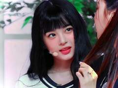 뉴진스 하니 사주 – 사랑스러운 연예인 사주