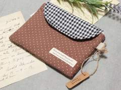 핸드메이드 도트 파우치