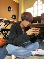 쌍둥이 오빠가 해찬입니다