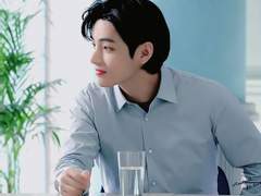 [외전] 𝐚 𝐝𝐢𝐬𝐭𝐚𝐧𝐭 𝐝𝐚𝐲