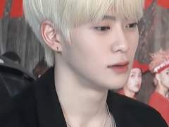 밤에 피는 꽃 中