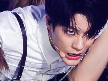 2. 개막장 19금 피폐 게임 속에 갇혀버렸습니다, 씨X