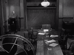 진실한 법 집행이 좋은 정부의 대들보다.