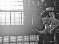 아무것도 아니야