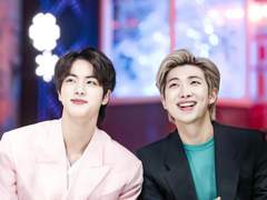 랩진으로 영통팬싸하는데 근데 이제 석진이가 망돌인 외전